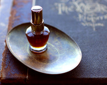 Load image into Gallery viewer, Terrestre Natural Botanical Eau de Parfum / Spray