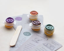 Load image into Gallery viewer, Solid Perfume Samples, Discovery Set of 20