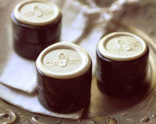 Load image into Gallery viewer, Gardenia Flower Pomade