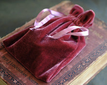 Load image into Gallery viewer, The Goddess Sovereignty Eau de Parfum, 7 grams, Spray Perfume