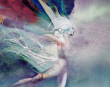 Load image into Gallery viewer, Aurora Solid Perfume in a Round Jar