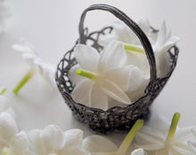 Load image into Gallery viewer, Cimbalom Natural Botanical Perfume 4 grams in Classic Bottle