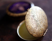 Load image into Gallery viewer, GreenWitch Solid Natural Perfume in Oval Compact with Pouch