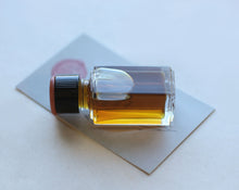 Load image into Gallery viewer, Aurora Natural Botanical Perfume 4 grams/mls