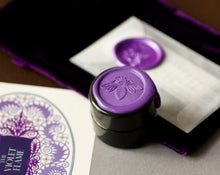 Load image into Gallery viewer, Violet Flame Ritual Solid Perfume
