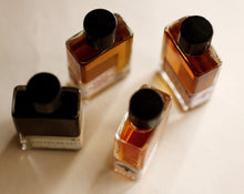 Load image into Gallery viewer, Mellifera Perfume 4 grams in Classic Bottle
