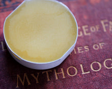 Load image into Gallery viewer, Vespertina Solid Natural Perfume Refill Pan for Round Compact
