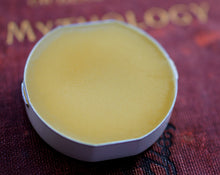 Load image into Gallery viewer, Vespertina Solid Natural Perfume in Round Compact with Pouch
