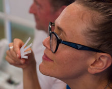 Load image into Gallery viewer, Art of Botanical Perfume One Day Workshop
