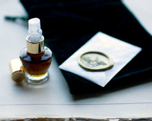 Load image into Gallery viewer, GreenWitch Eau de Parfum / Spray
