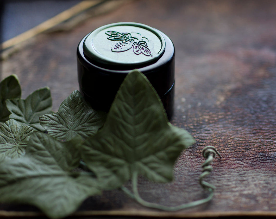 Hedera helix Solid Natural Perfume Round Jar