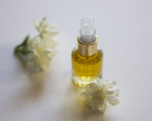 Load image into Gallery viewer, Cimbalom Eau de Parfum, 4 grams
