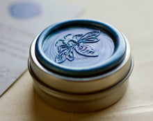 Load image into Gallery viewer, La Dame Blanche Solid Natural Perfume Round Jar or Tin
