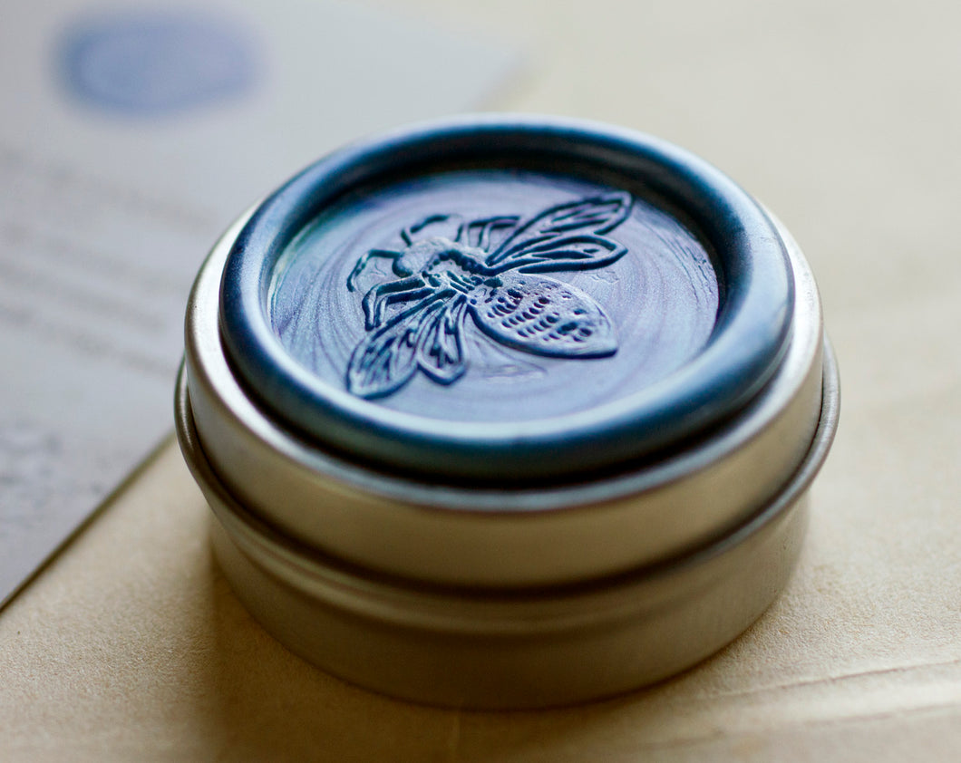 La Dame Blanche Solid Natural Perfume Round Jar or Tin
