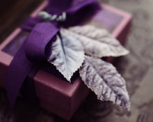 Load image into Gallery viewer, Vespertina Natural Perfume Flacon

