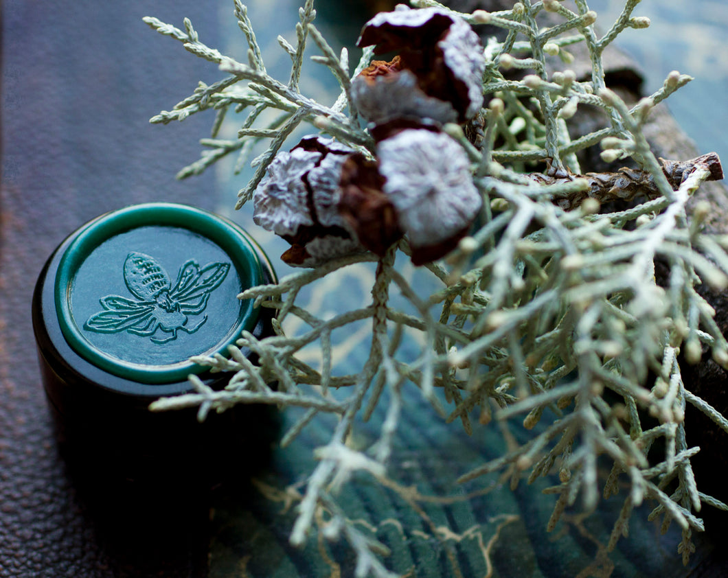 Sierra Solid Natural Perfume in Round Jar