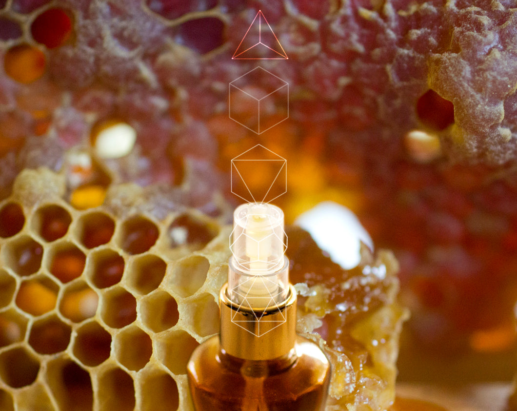 To Bee Eau de Parfum 4 grams, a botanical spray perfume